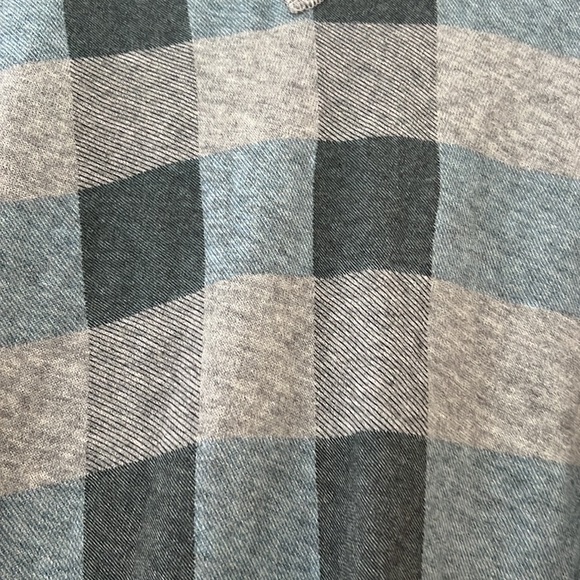 Burberry  Brit Blouse  excellent condition size medium. - Picture 6 of 8